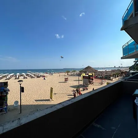 Gia Waterfront * ساني بيتش